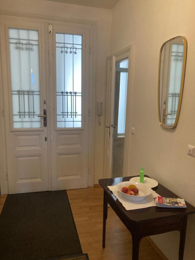 Charmantes Wiener Jugendstilhaus Kostenloses Wlan ภายนอก รูปภาพ